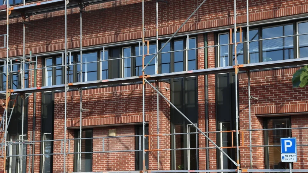 Westchester scaffolding and sidewalk shed installation project 18